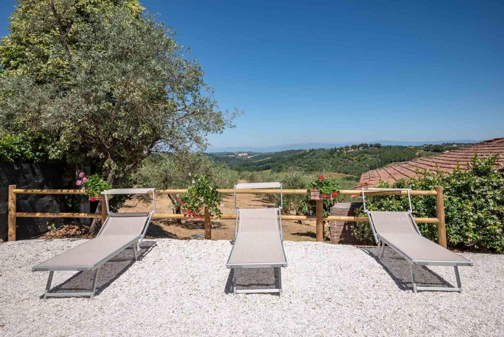 Agriturismo Bio Fattoria Bacio Certaldo Exterior photo